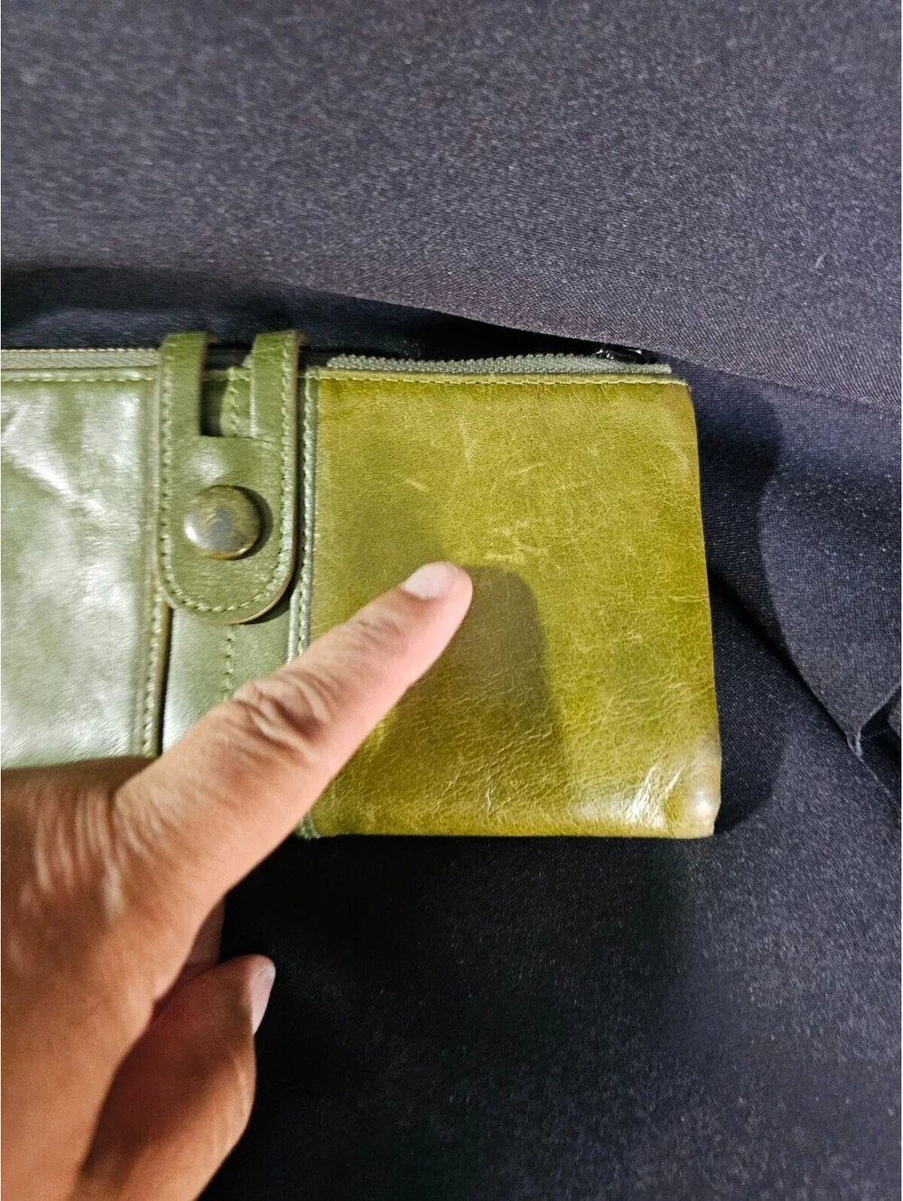 VTG Roulens Green Zip-Around Folding Wallet with ID Window Photo Holder Leather